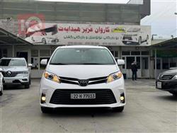 تويوتا سيينا